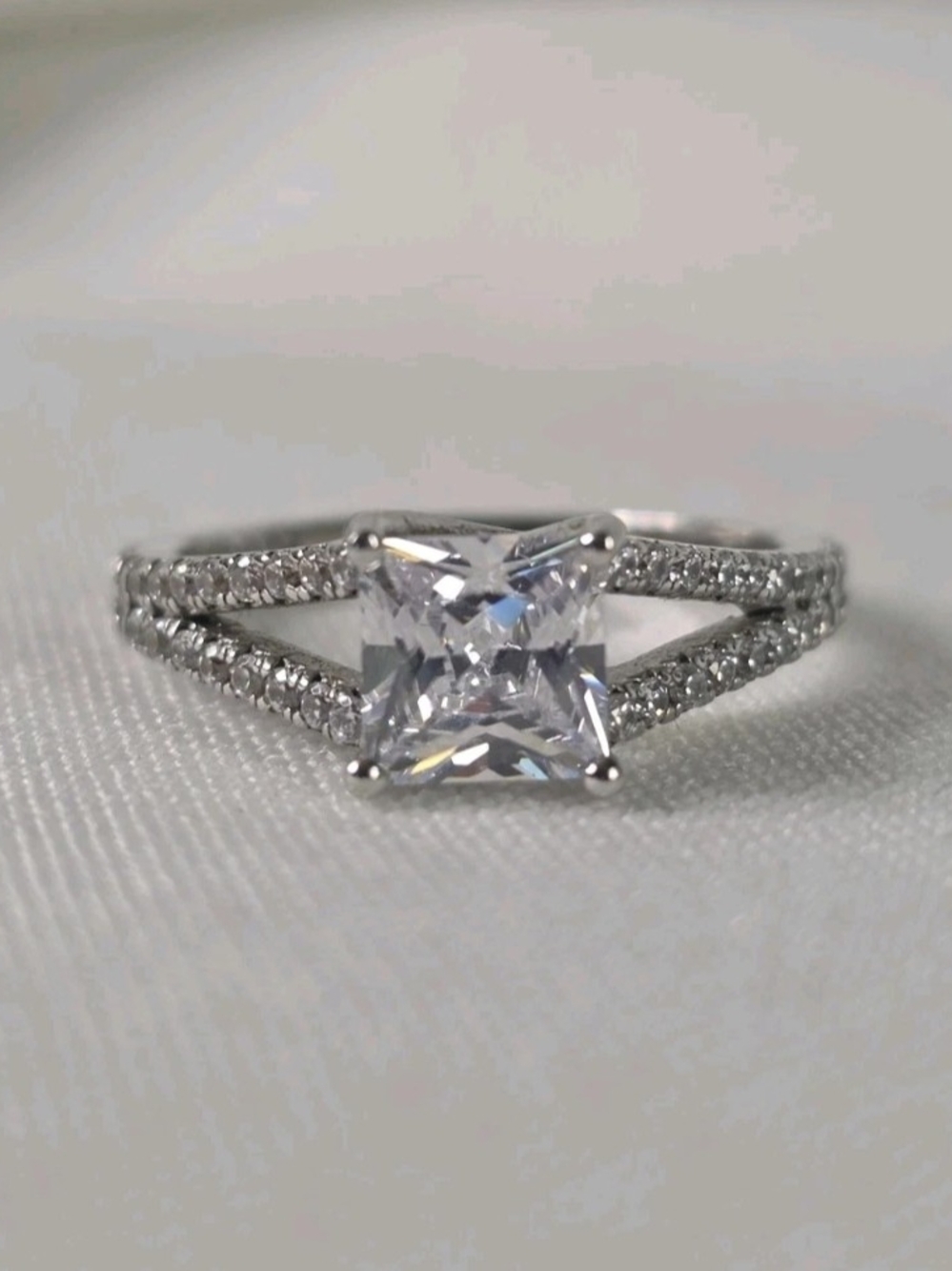 Italo Princess Cut White Sapphire Split Shank Ring 925 Sterling Silver NIB
